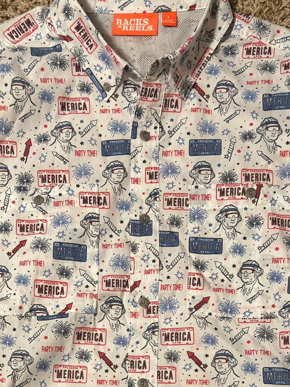 Racks & Reels Patriotic Short Sleeve Button Up Shirt Red White Blue July 4 Large